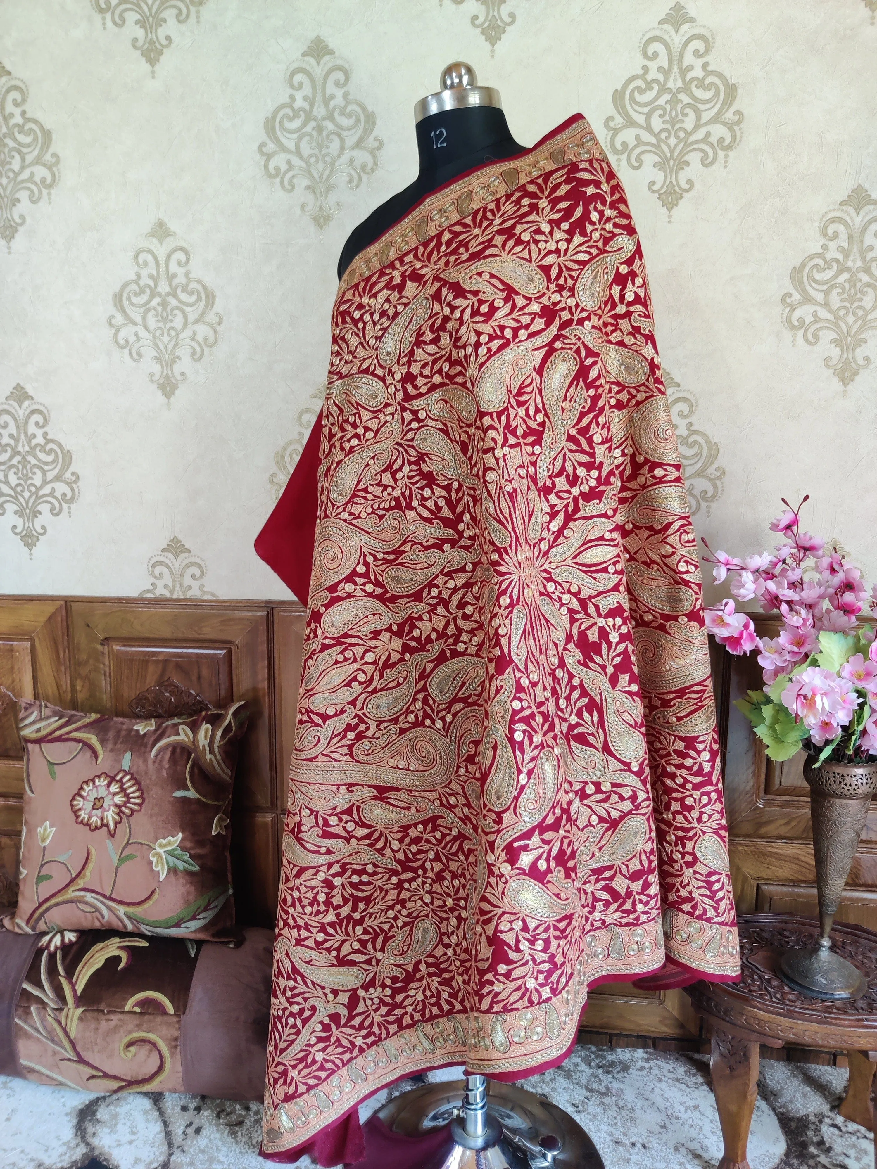 Elegant Paisley Tilla-Embroidered Kashmiri Shawl