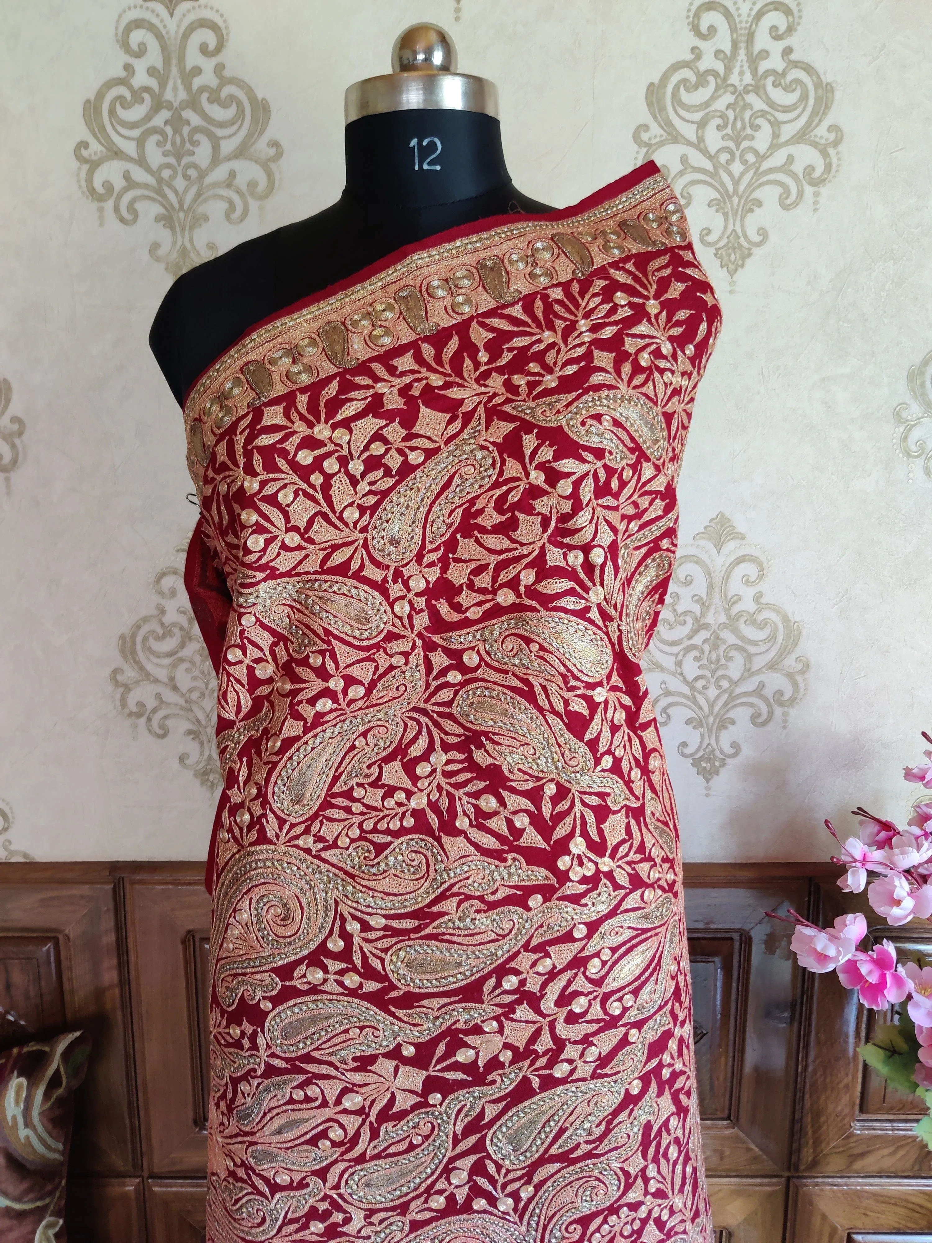 Elegant Paisley Tilla-Embroidered Kashmiri Shawl