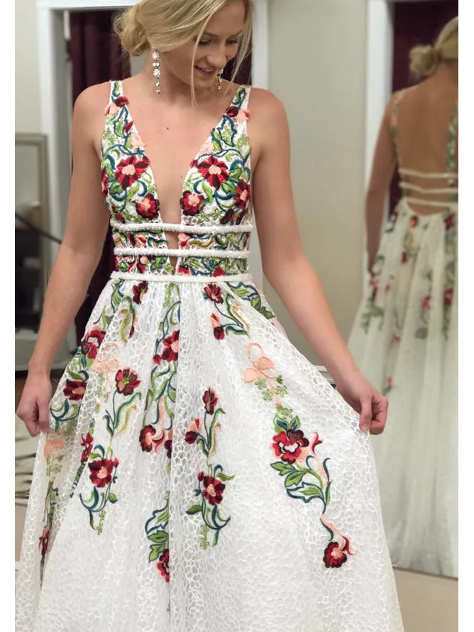 Gorgeous Lace Prom Dresses A-line Floral Gowns With Sweep Train PD358