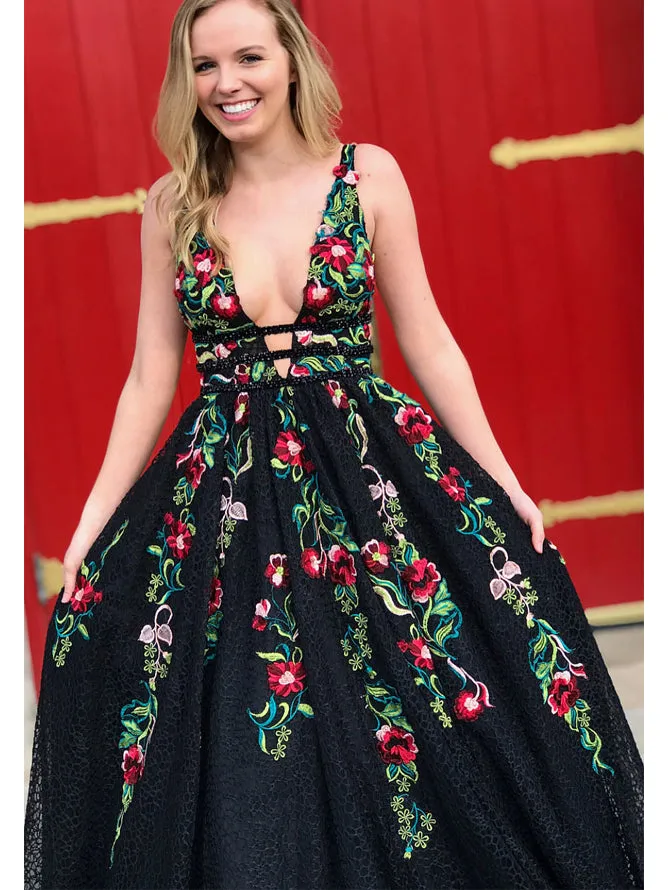 Gorgeous Lace Prom Dresses A-line Floral Gowns With Sweep Train PD358