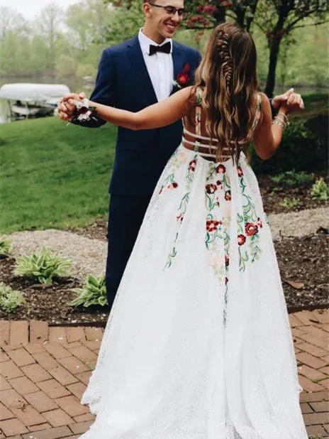 Gorgeous Lace Prom Dresses A-line Floral Gowns With Sweep Train PD358
