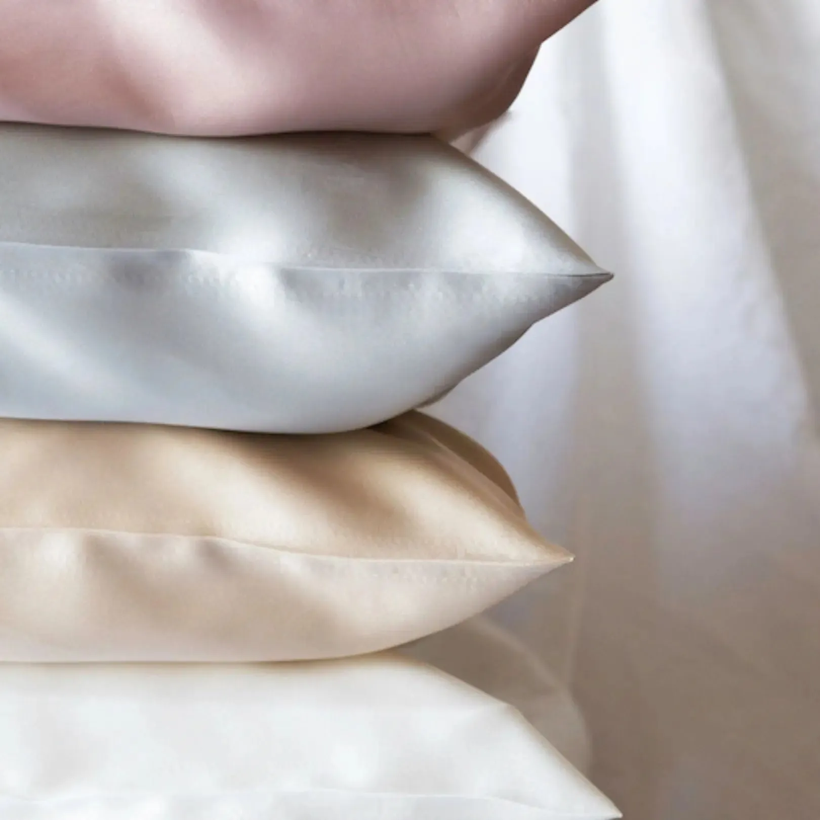 Pearl White Silk Pillowcase