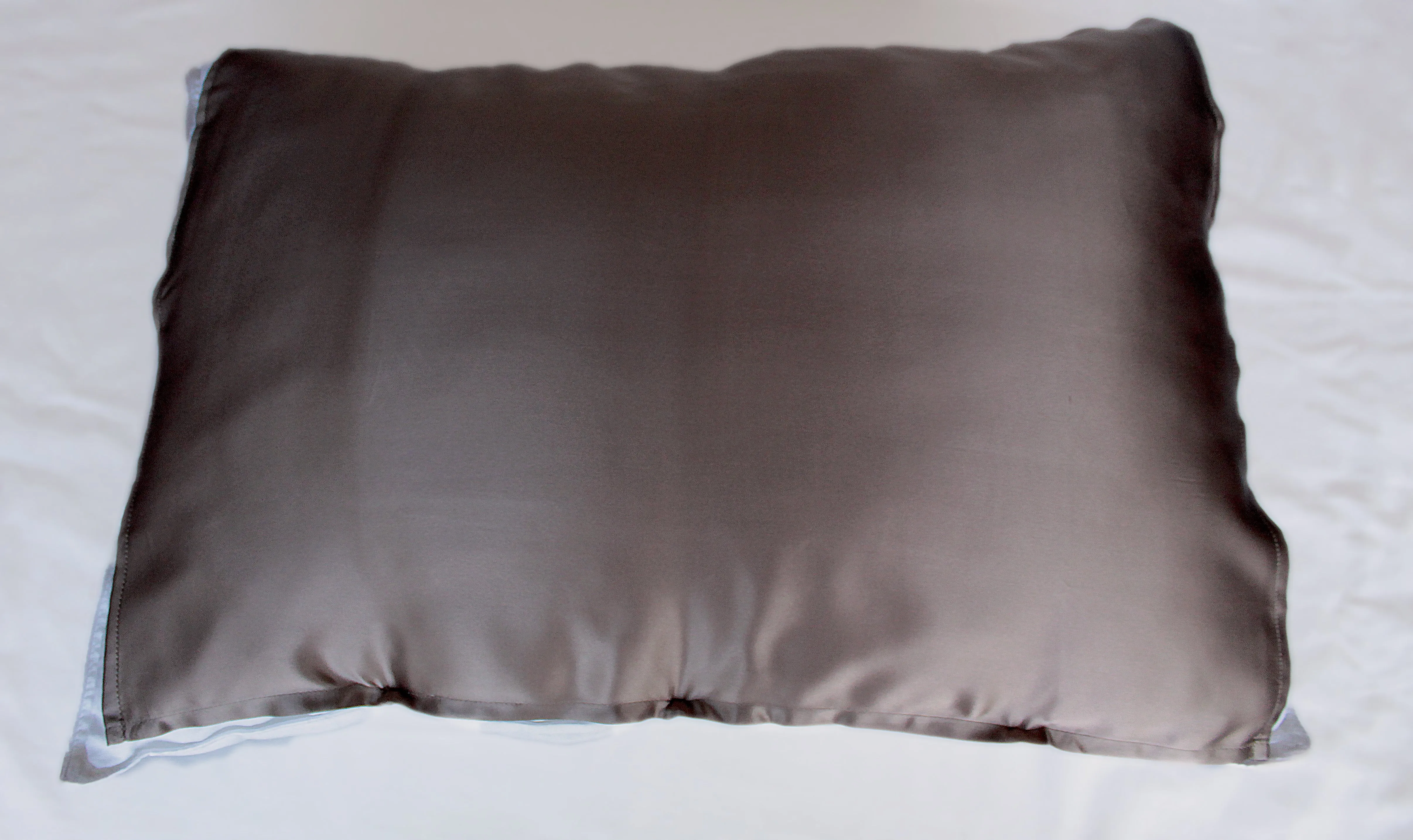 Sleep in Silk Gift Selection - Champagne Gold