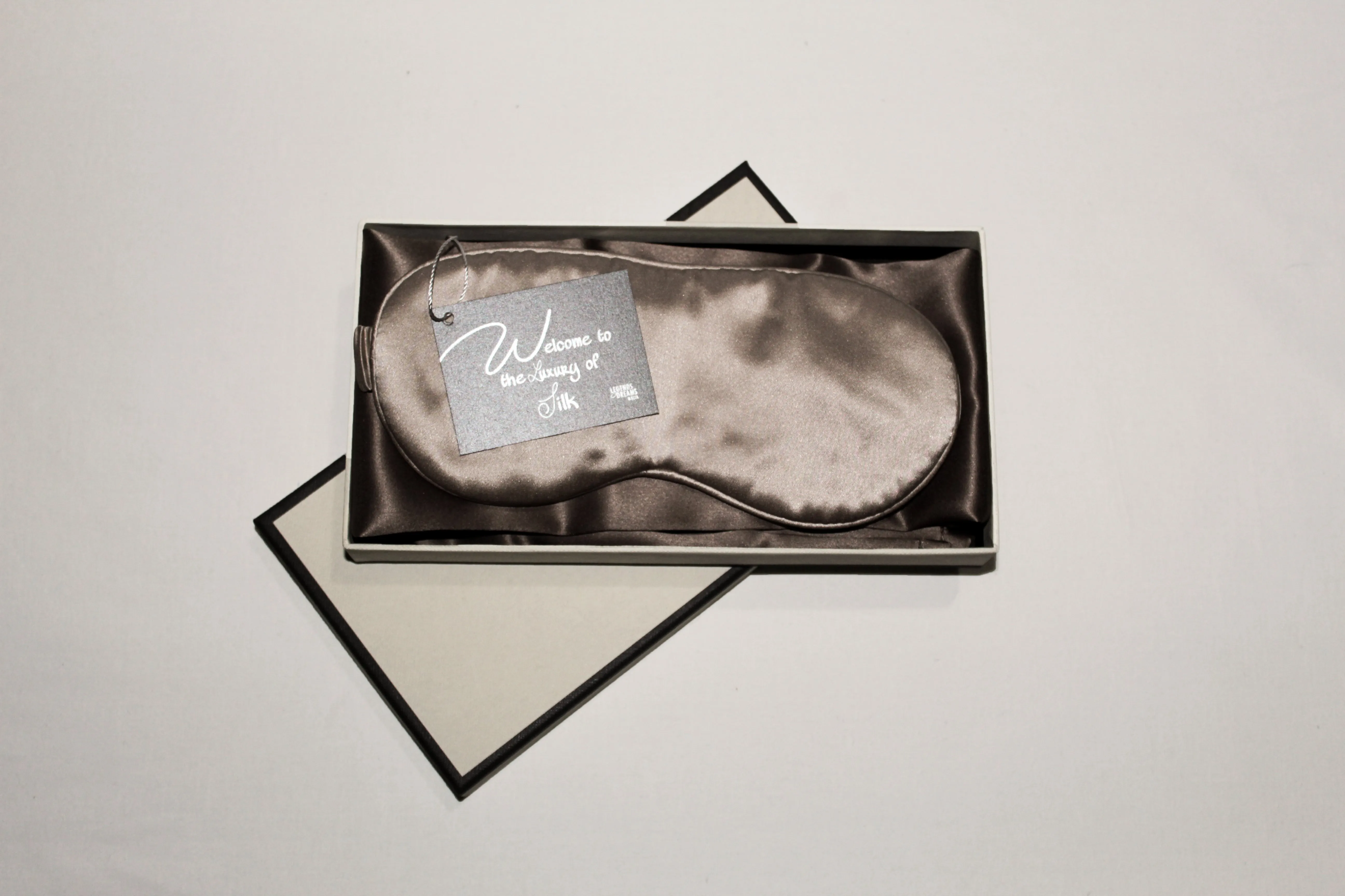 Sleep in Silk Gift Selection - Champagne Gold