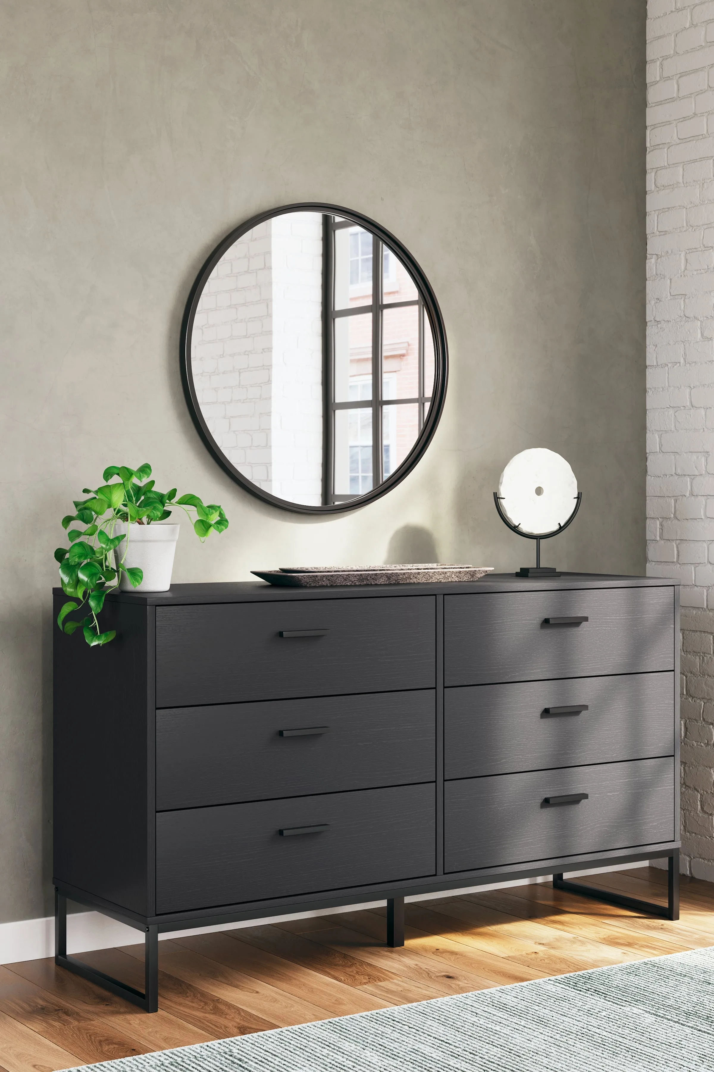Socalle Queen Panel Headboard with Dresser in Black