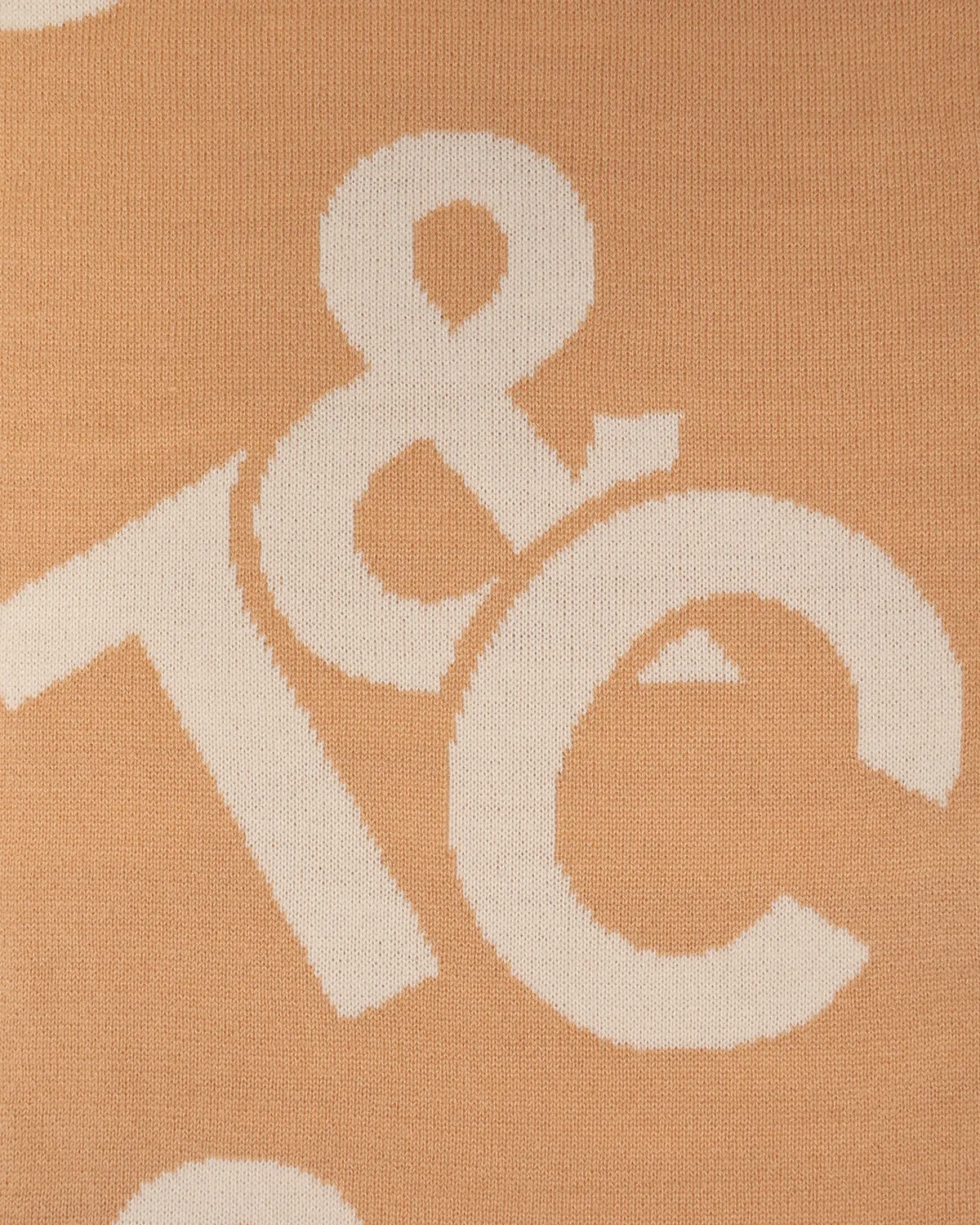T&C Beanie Scarf Set in Cream