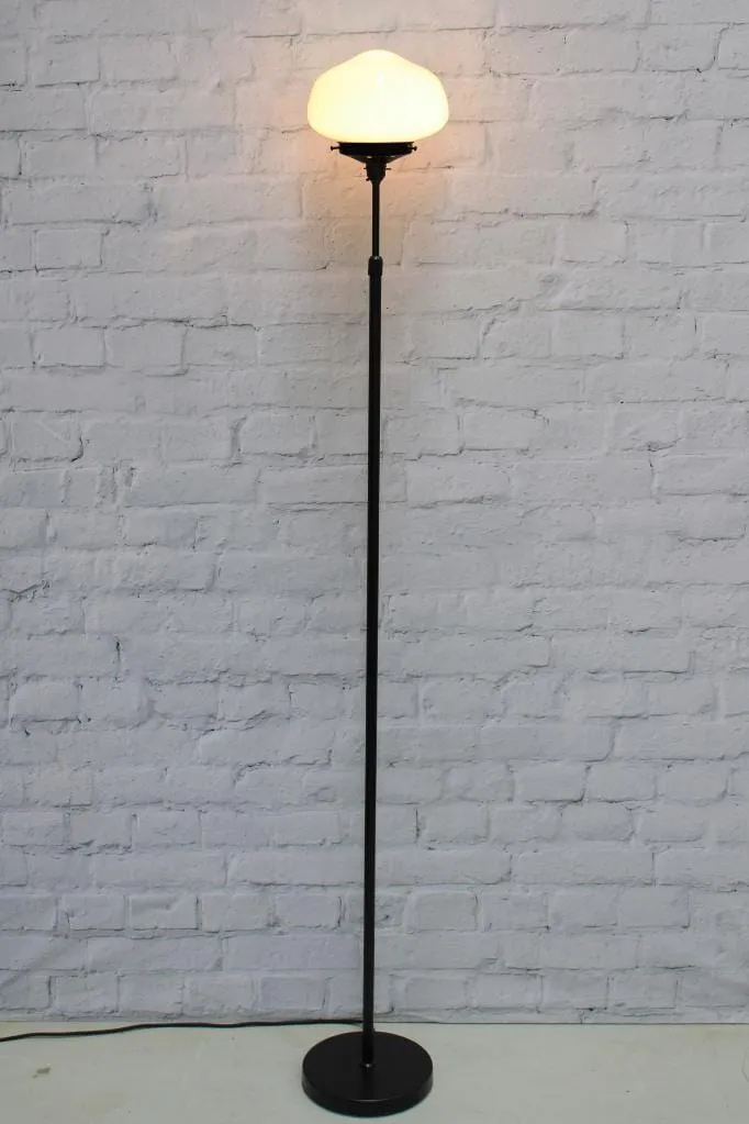 Washington Floor Lamp