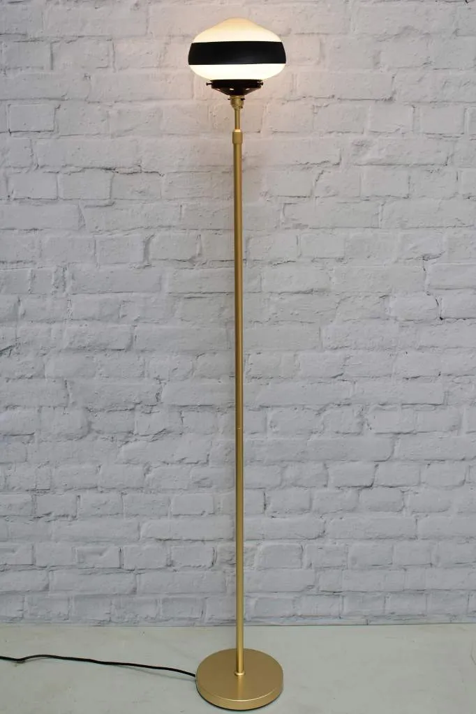Washington Floor Lamp